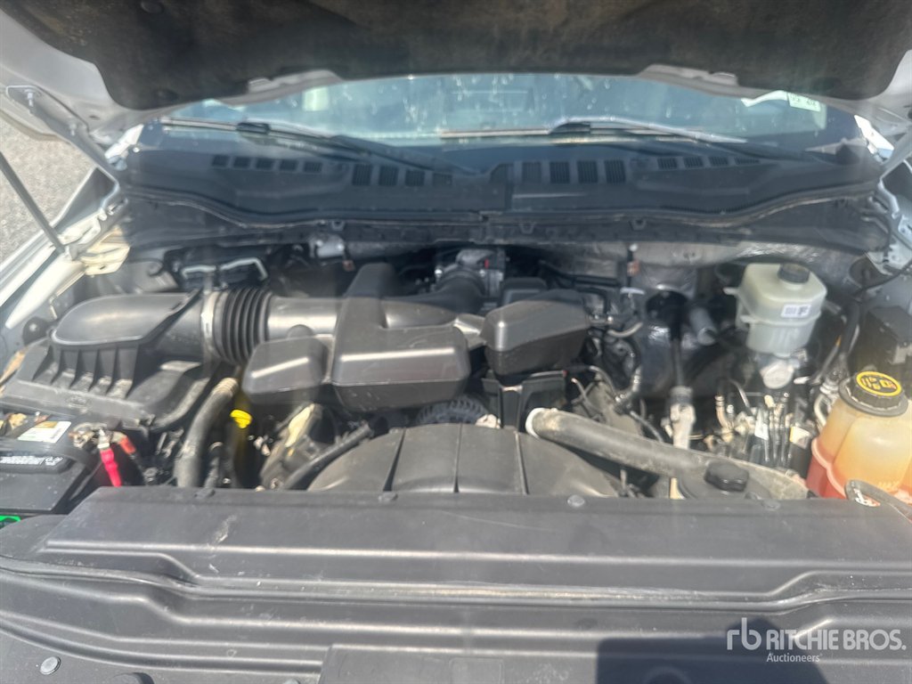 2017 Ford F350 - $27,995