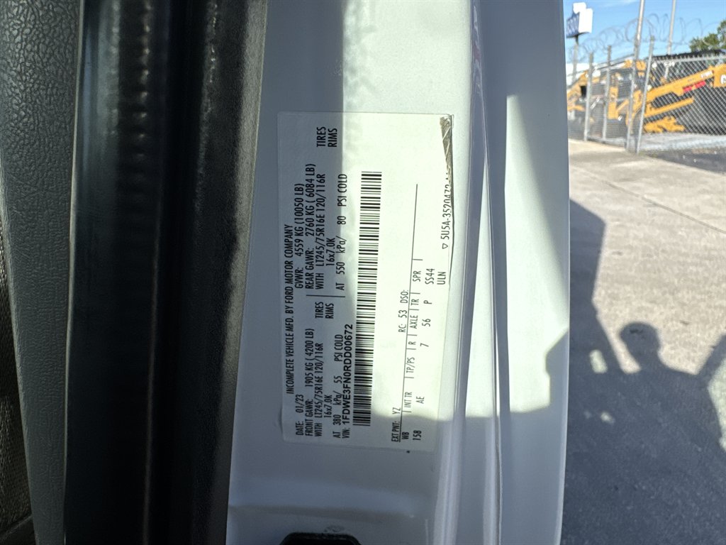 2024 Ford E350 - $26,995