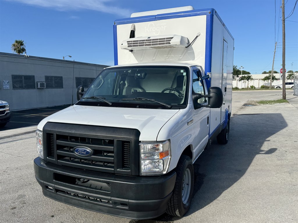 2024 Ford E350 - $26,995