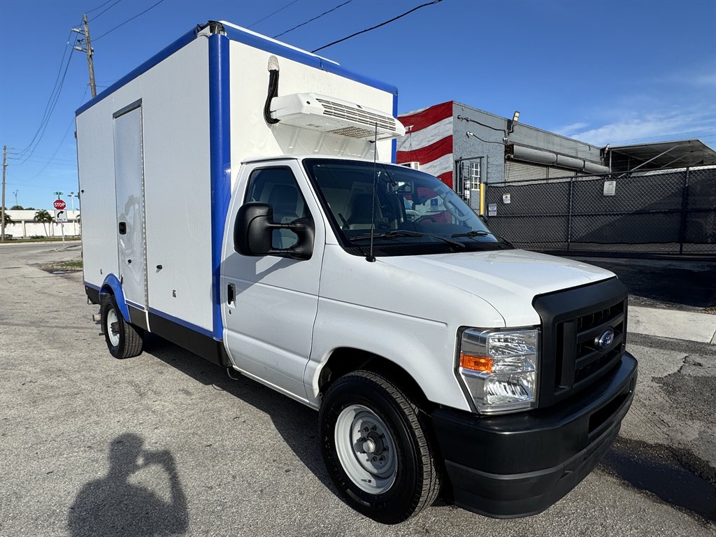 2024 Ford E350 - $26,995