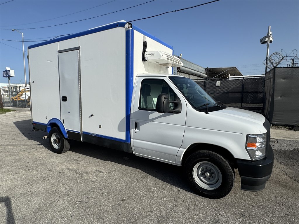 2024 Ford E350 - $26,995