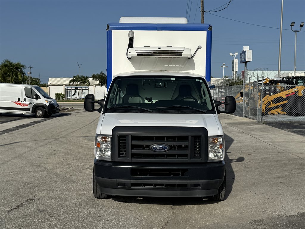 2024 Ford E350 - $26,995