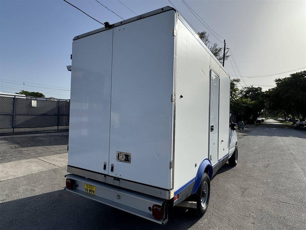 2024 Ford E350 - $26,995