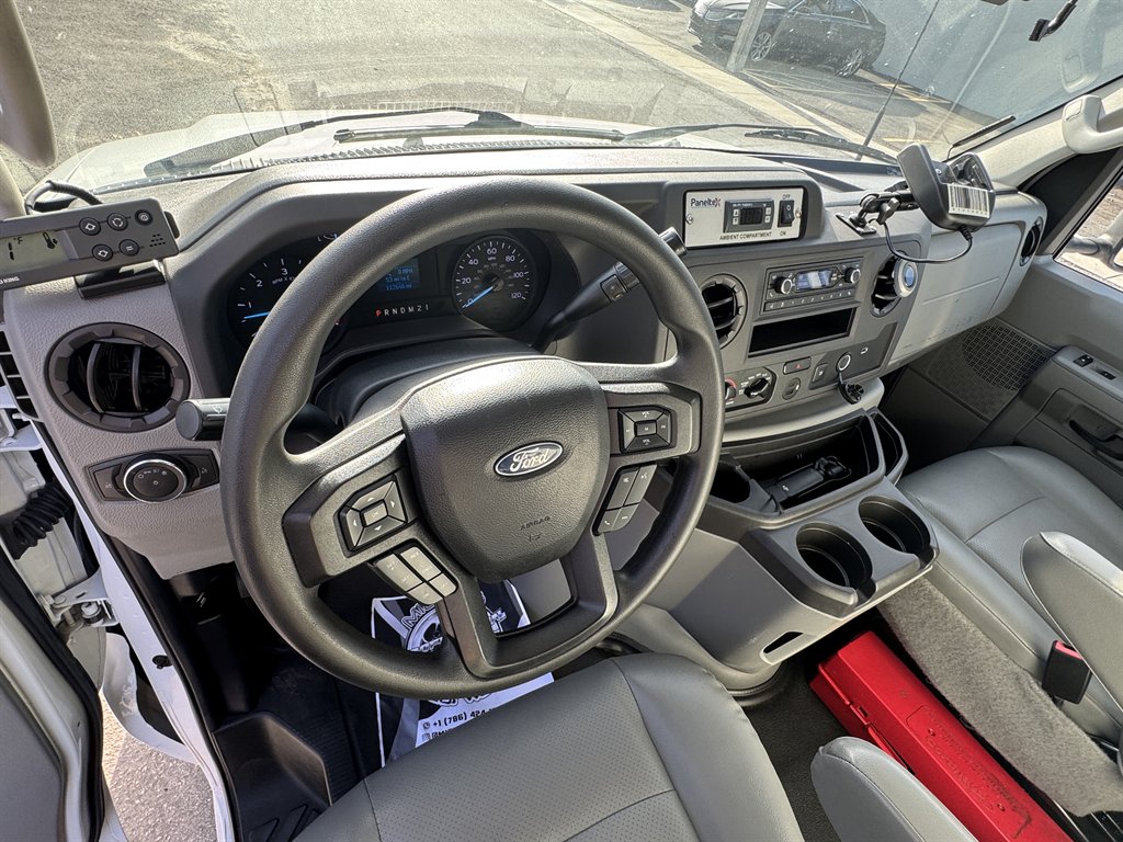 2024 Ford E350 - $26,995
