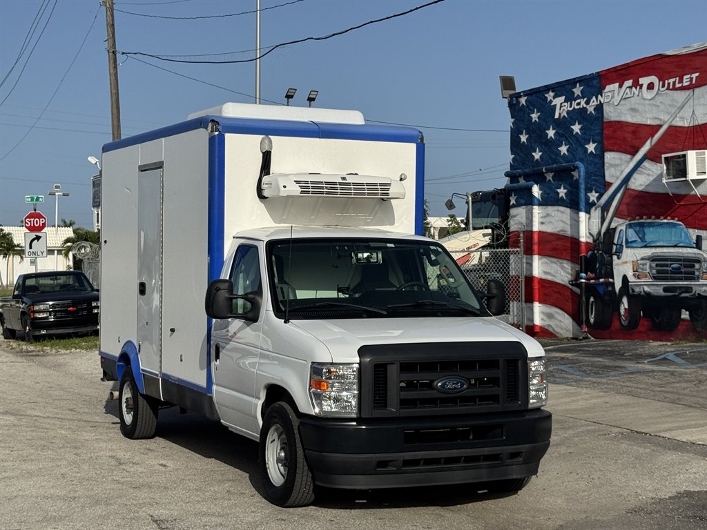 2024 Ford E350 - $26,995