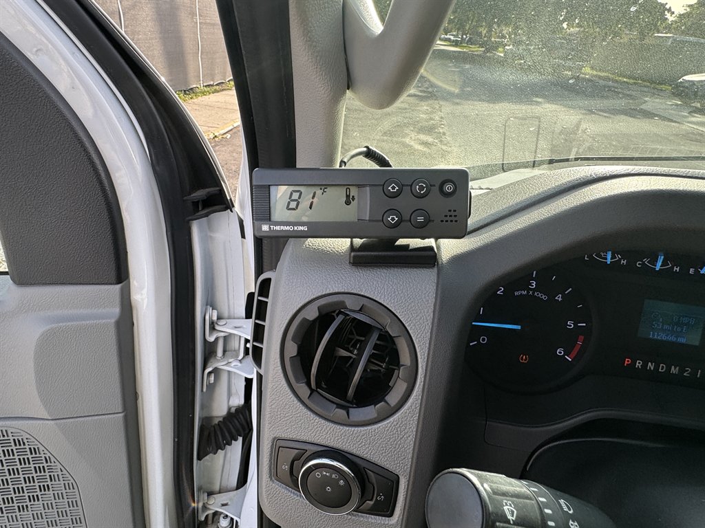 2024 Ford E350 - $26,995