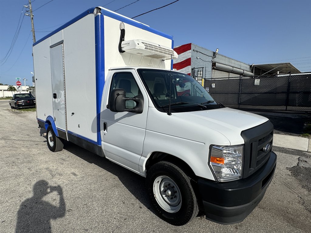 2024 Ford E350 - $26,995