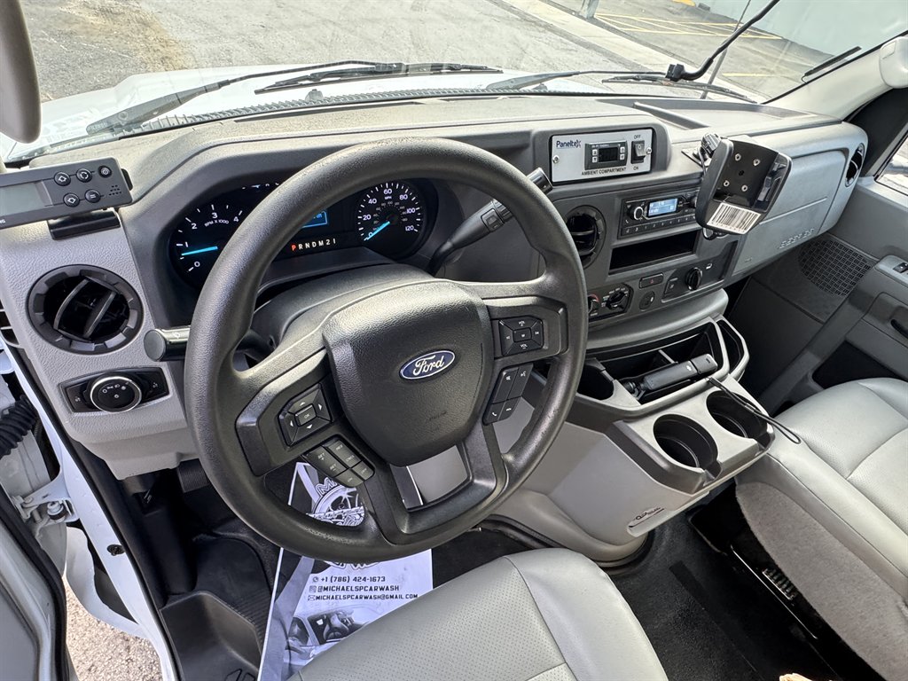 2024 Ford E350 - $25,995