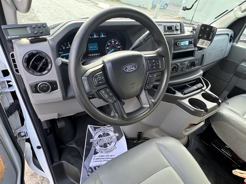 2024 Ford E350 - $25,995