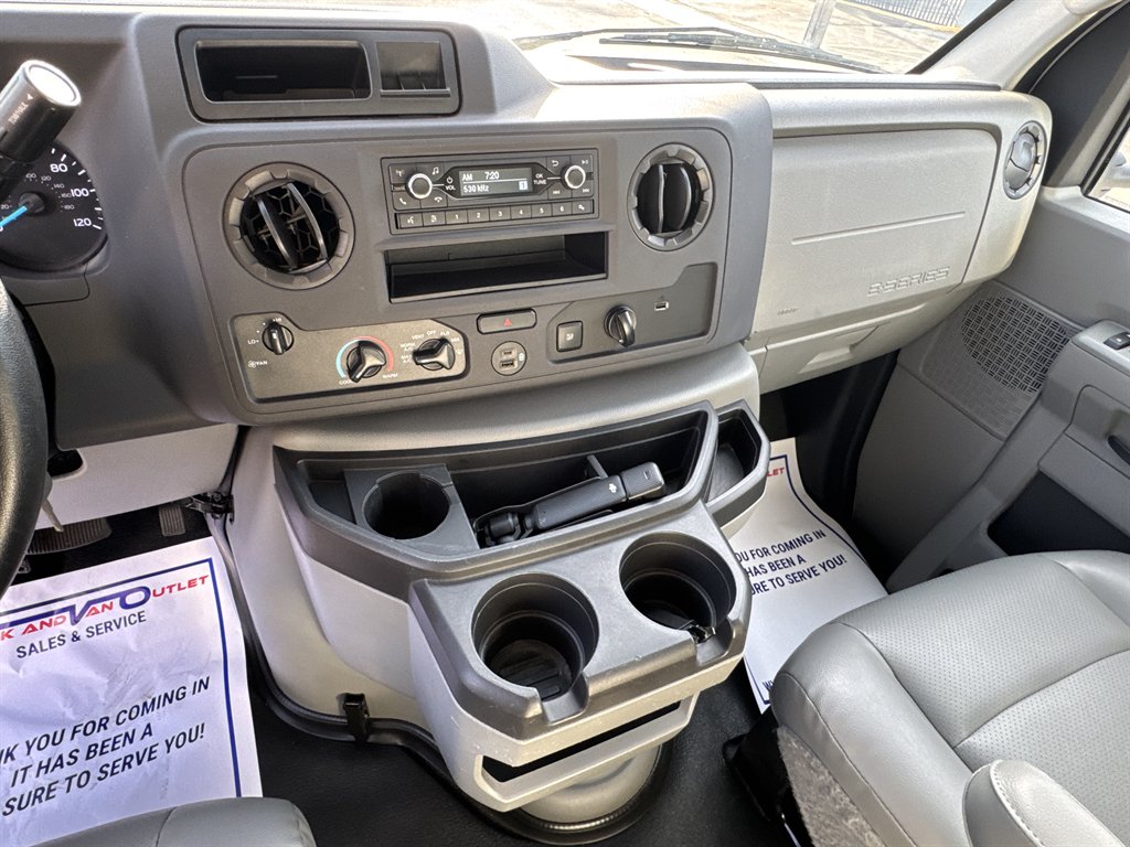 2023 Ford E-450 - $26,995