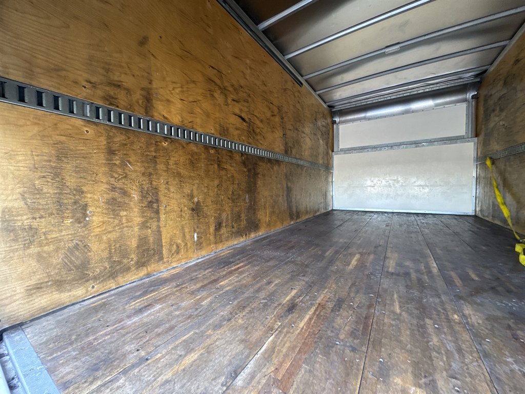 2023 Ford E-450 - $26,995