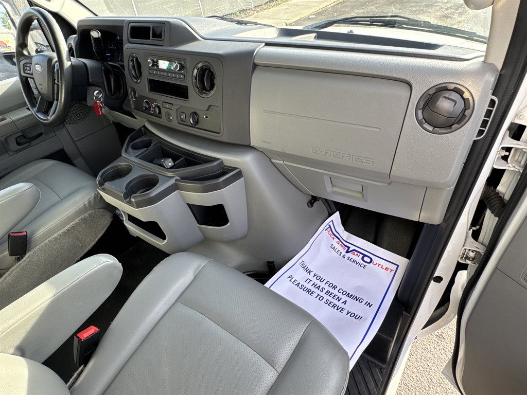 2023 Ford E-450 - $26,995