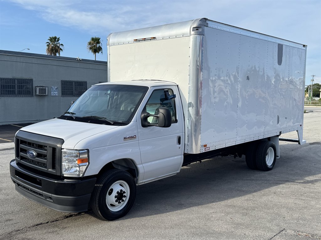 2023 Ford E-450 - $26,995