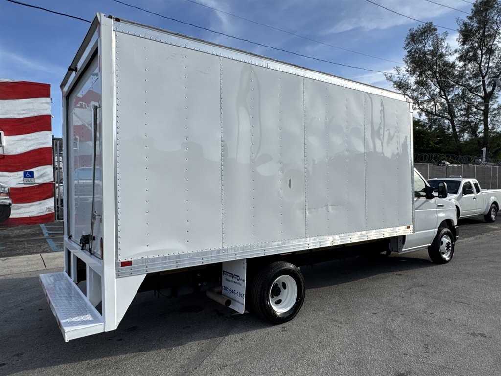2023 Ford E-450 - $26,995