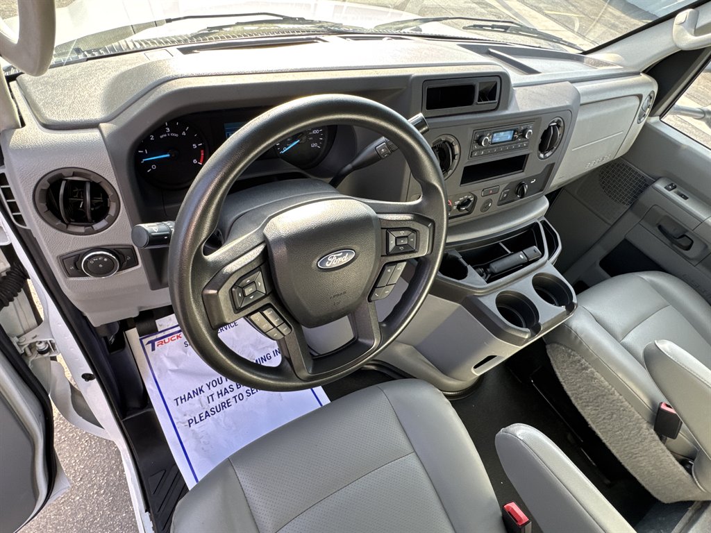 2023 Ford E-450 - $26,995