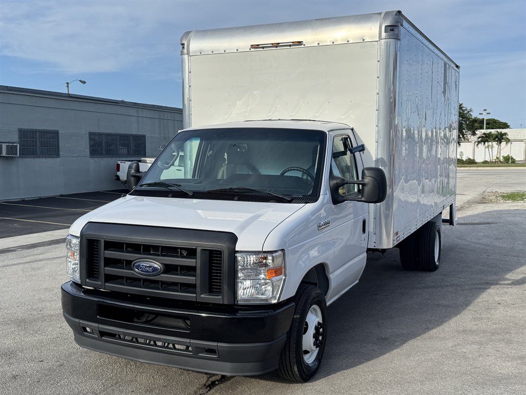2023 Ford E-450 - $26,995