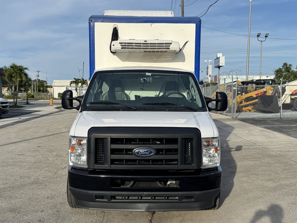 2023 Ford E-350 - $22,995