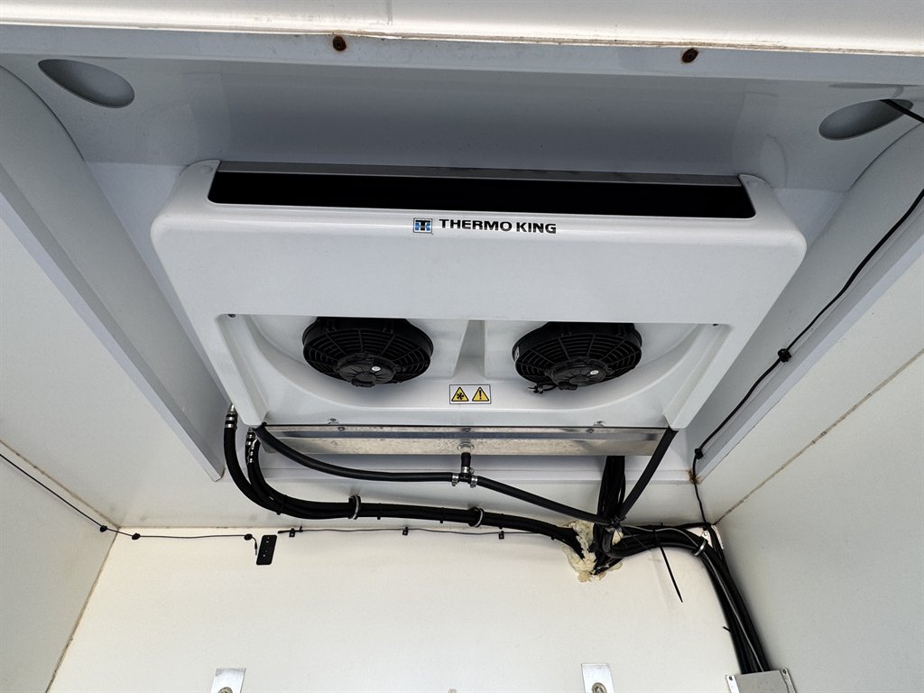 2023 Ford E-350 - $22,995