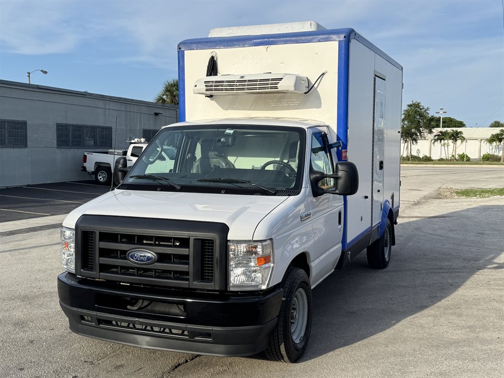 2023 Ford E-350 - $22,995