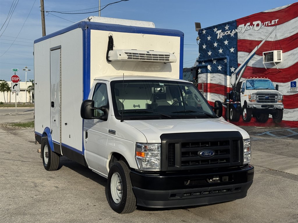 2023 Ford E-350 - $22,995
