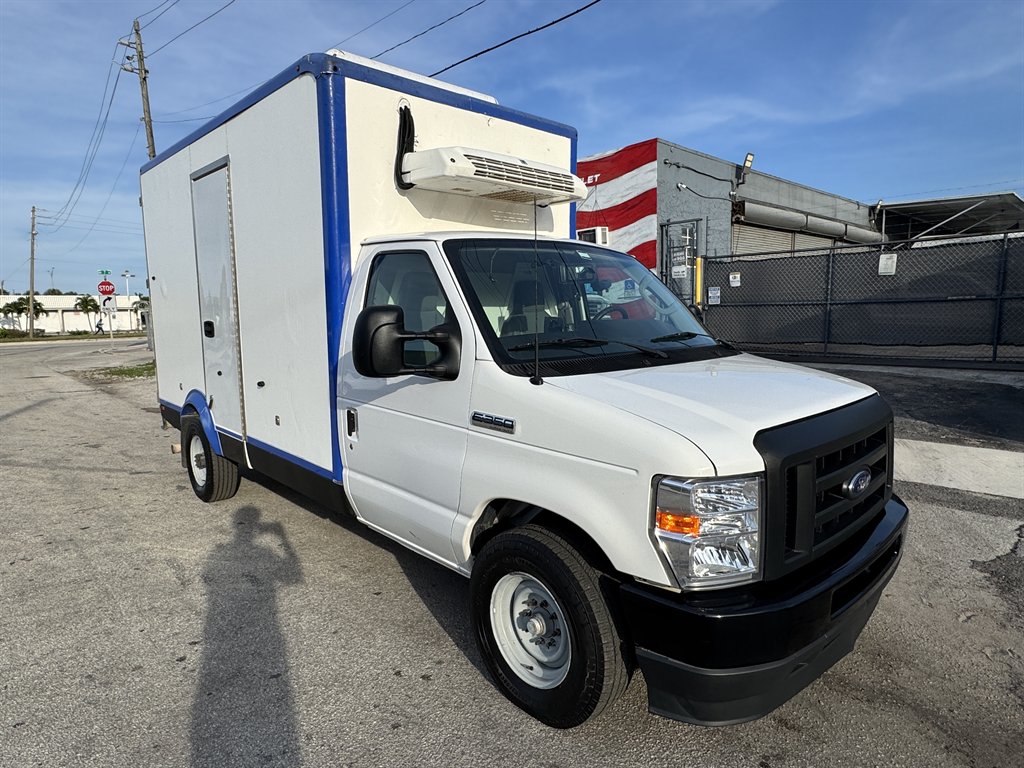 2023 Ford E-350 - $22,995