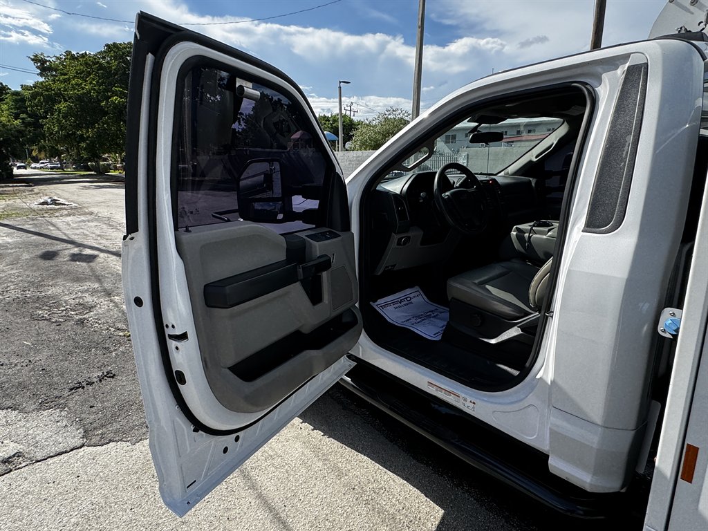 2021 Ford F-550 - $98,995