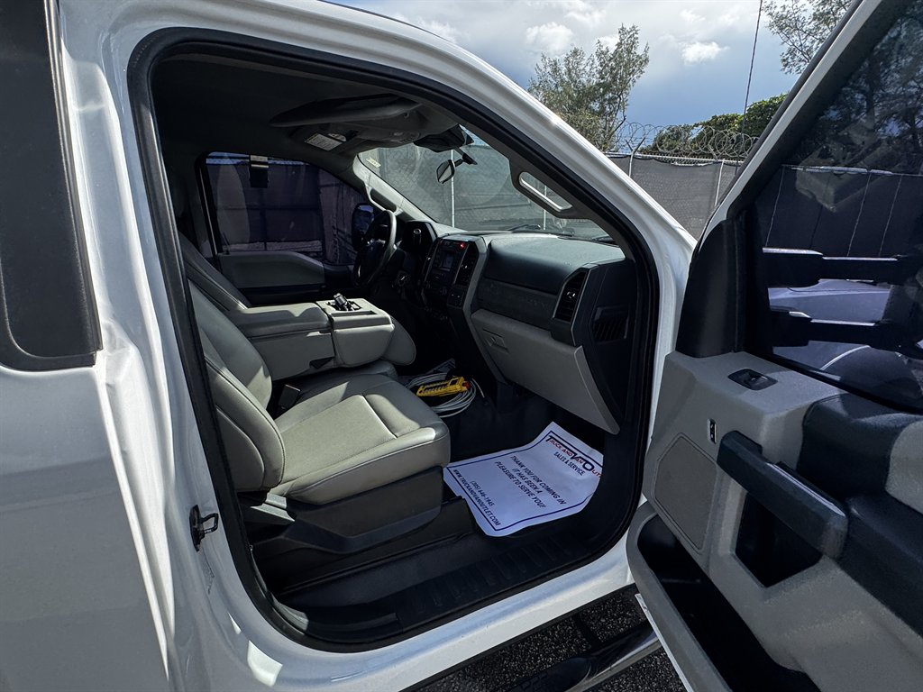 2021 Ford F-550 - $98,995