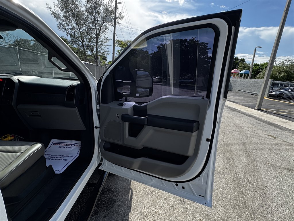 2021 Ford F-550 - $98,995