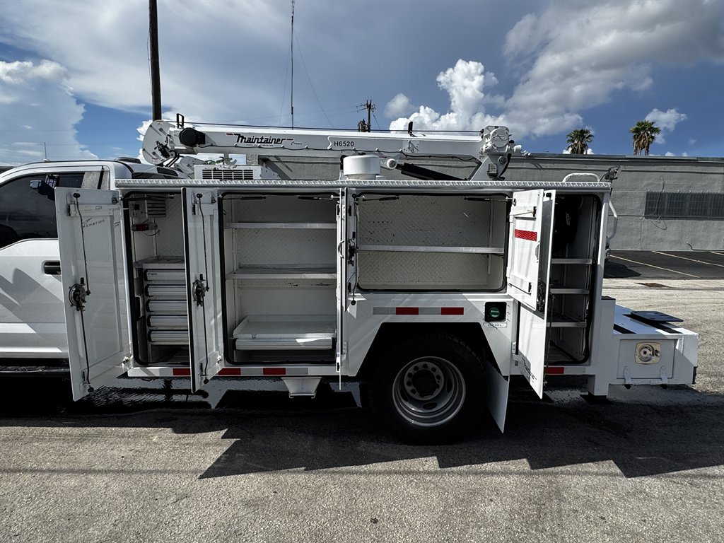 2021 Ford F-550 - $98,995