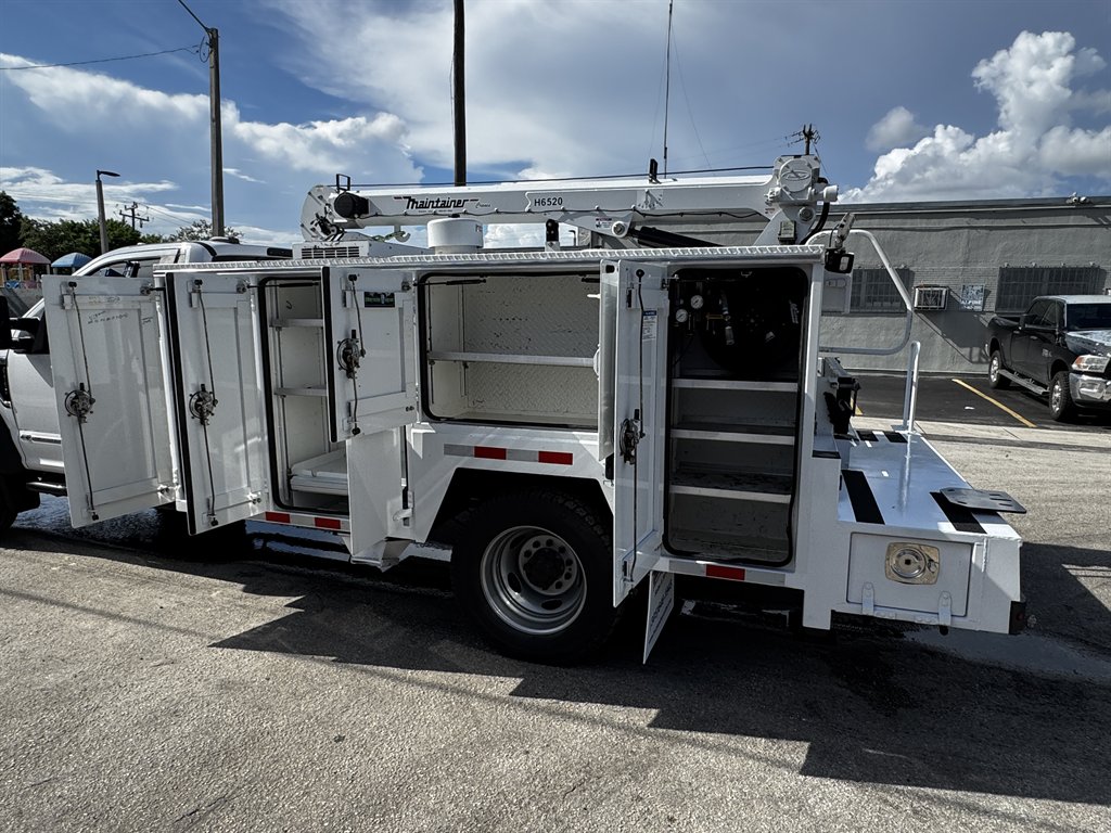2021 Ford F-550 - $98,995