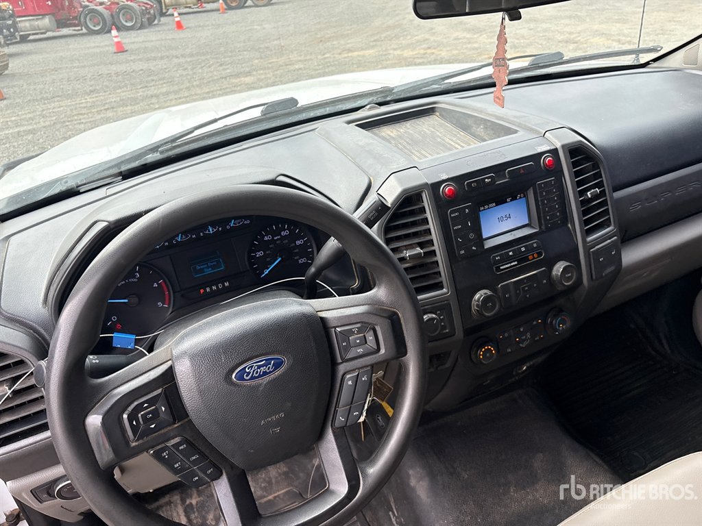 2021 Ford F-550 - $98,995