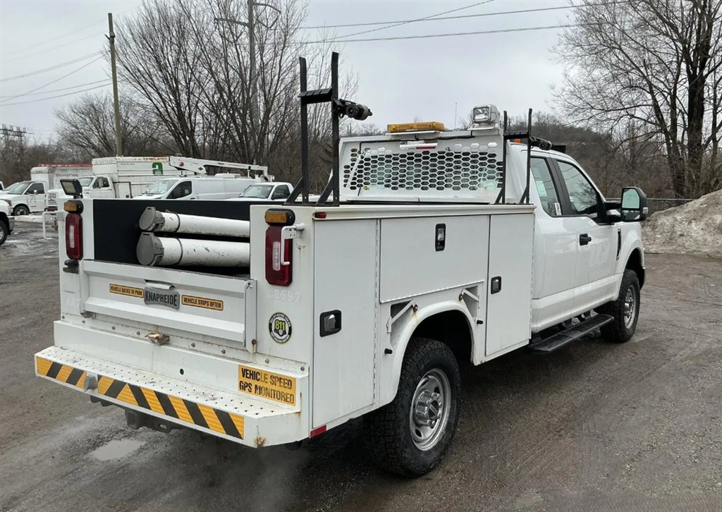 2017 Ford F-250 - $24,995