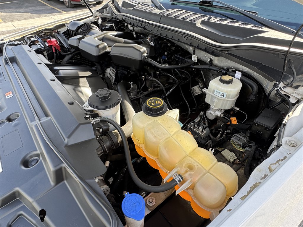 2019 Ford F250 - $22,995
