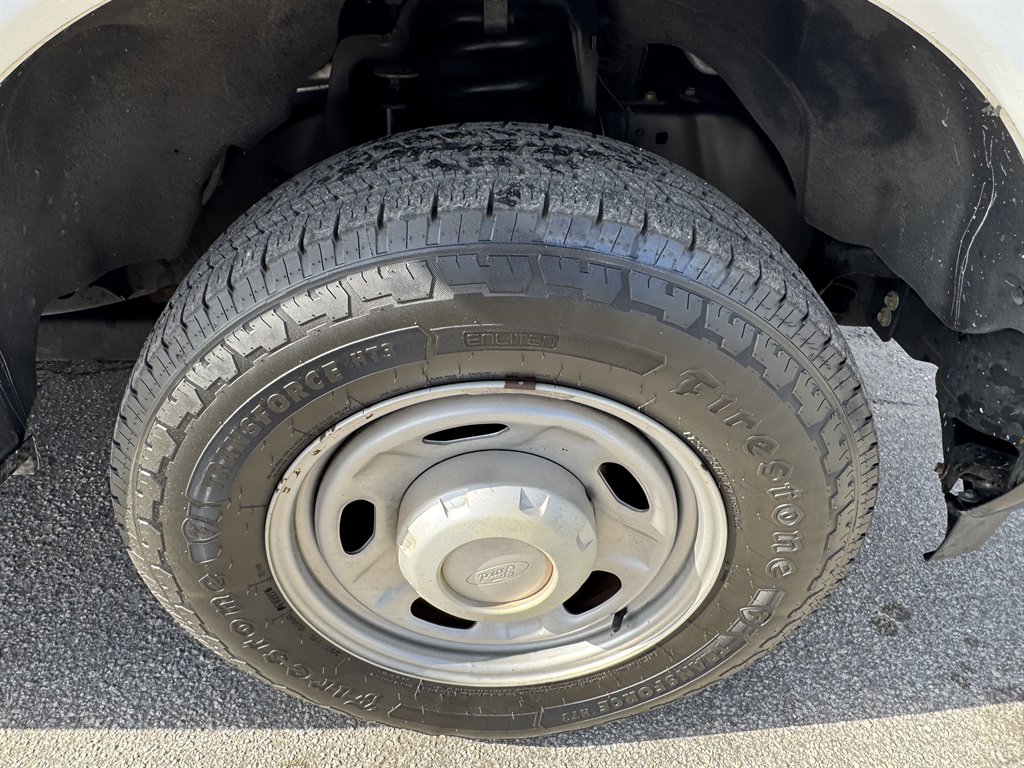 2019 Ford F250 - $22,995