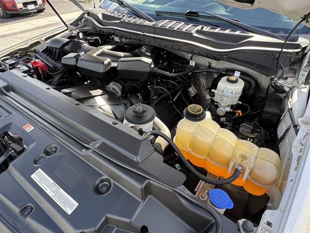 2019 Ford F250 - $22,995