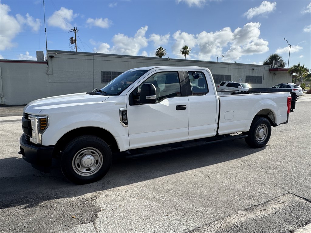 2019 Ford F250 - $22,995