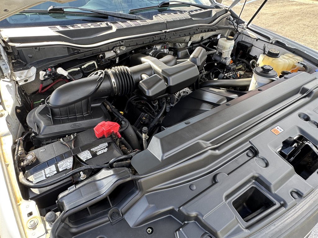 2019 Ford F250 - $22,995