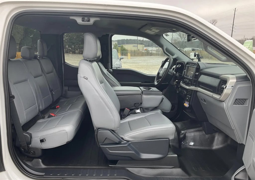 2021 Ford F-150 - $17,995