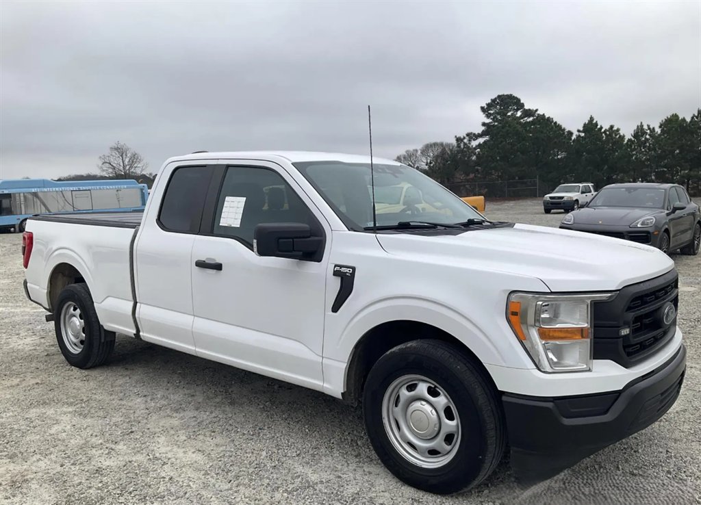 2021 Ford F-150 - $17,995