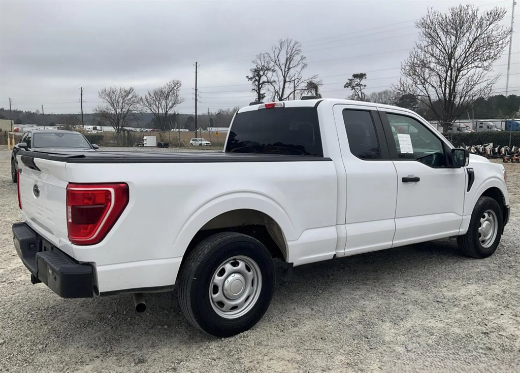 2021 Ford F-150 - $17,995