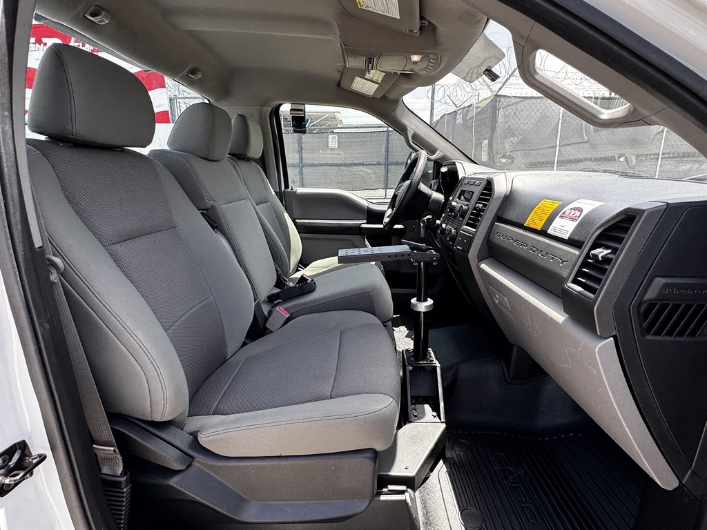 2017 Ford F-250 - $25,995