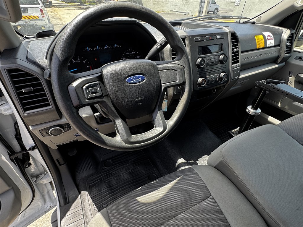 2017 Ford F-250 - $25,995