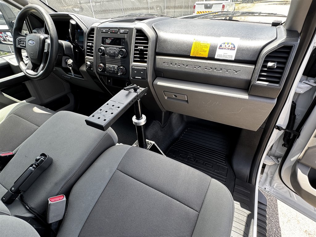 2017 Ford F-250 - $25,995