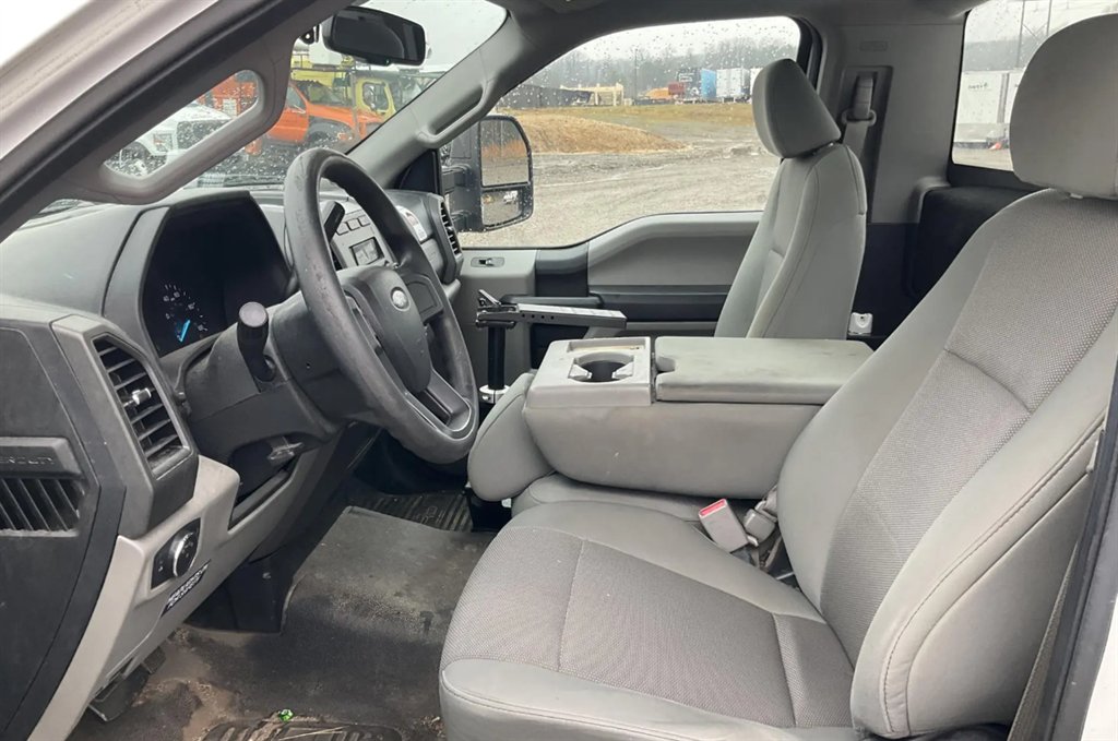 2017 Ford F-250 - $25,995