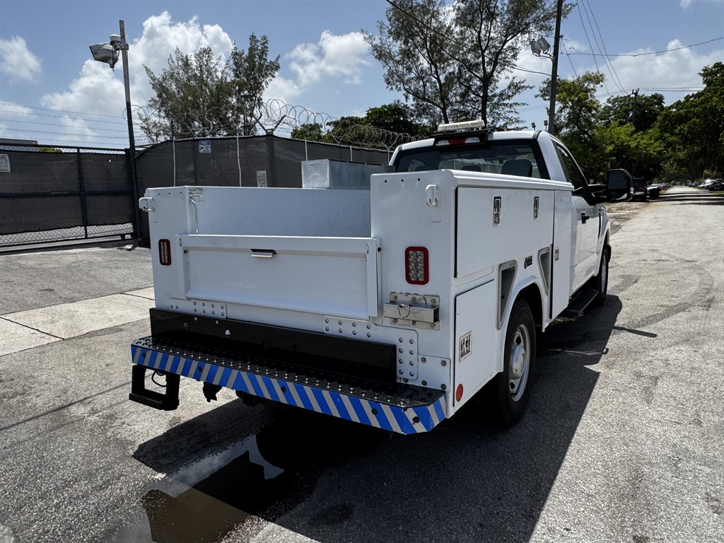 2017 Ford F-250 - $25,995