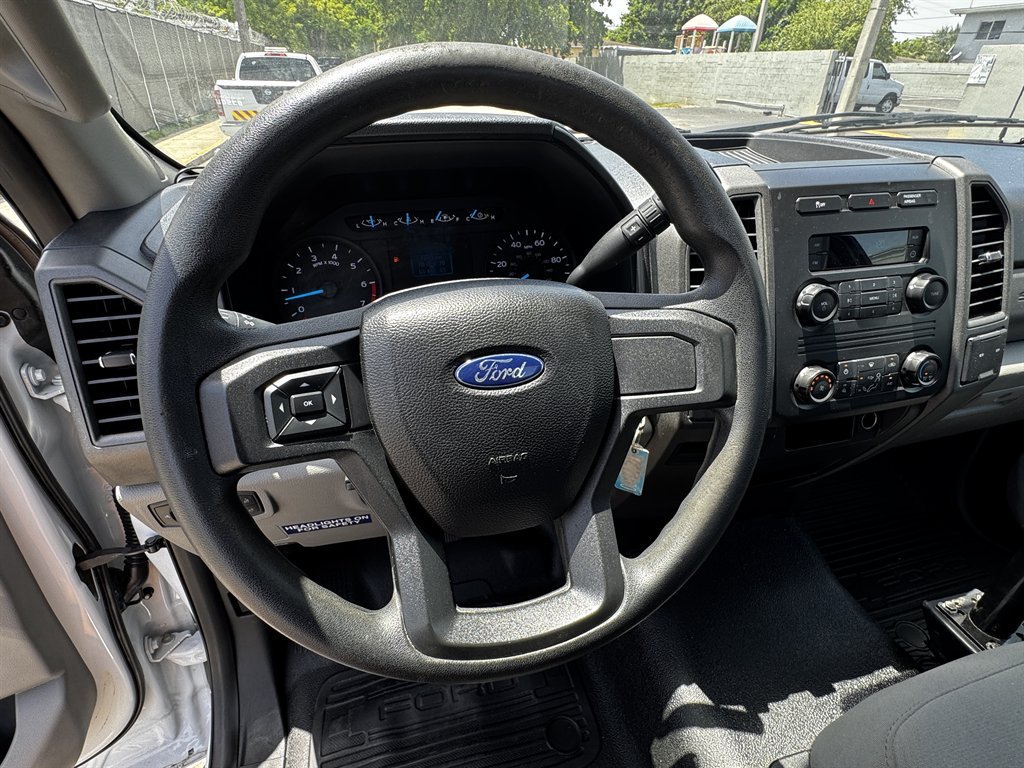 2017 Ford F-250 - $25,995