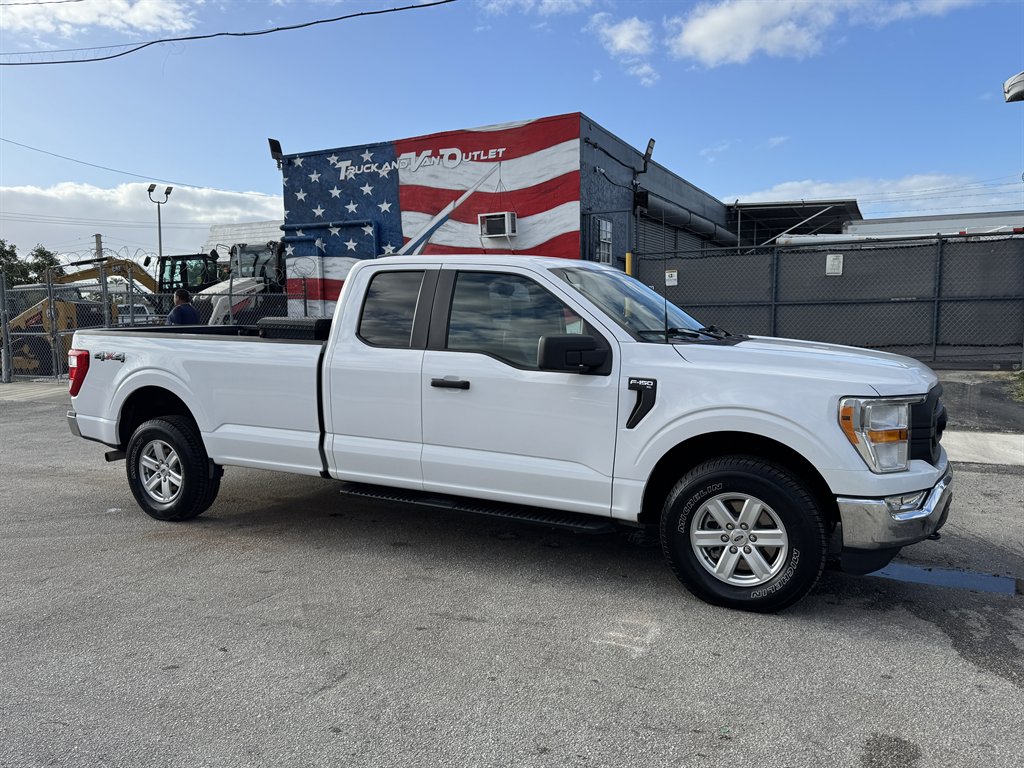 2021 Ford F-150 - $28,595