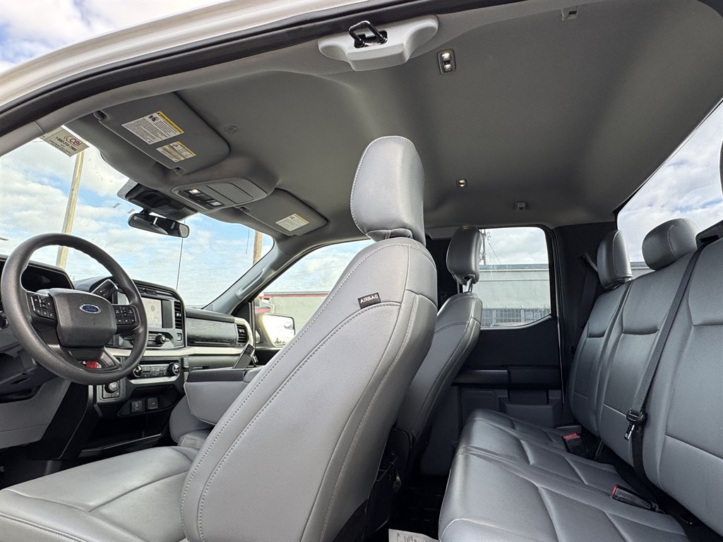 2021 Ford F-150 - $28,595
