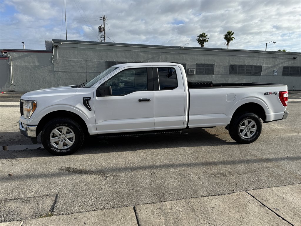 2021 Ford F-150 - $28,595