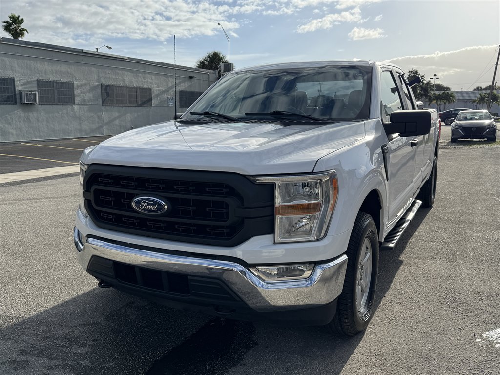 2021 Ford F-150 - $28,595